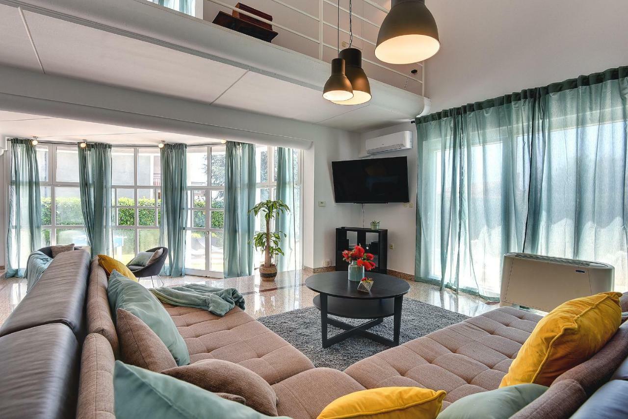 Villa Mutila Medulin Exteriör bild