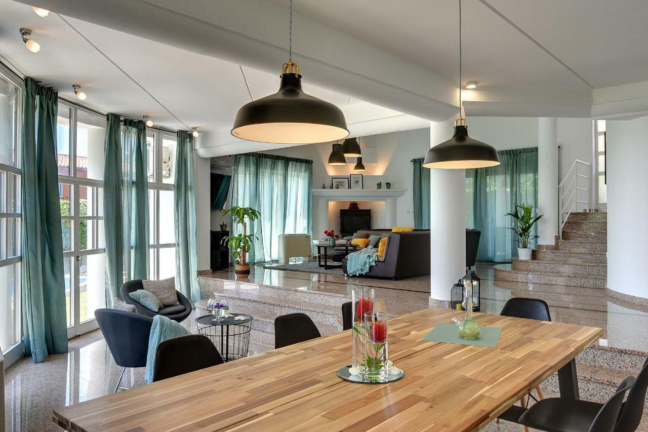 Villa Mutila Medulin Exteriör bild
